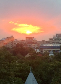 Investiții prin străini